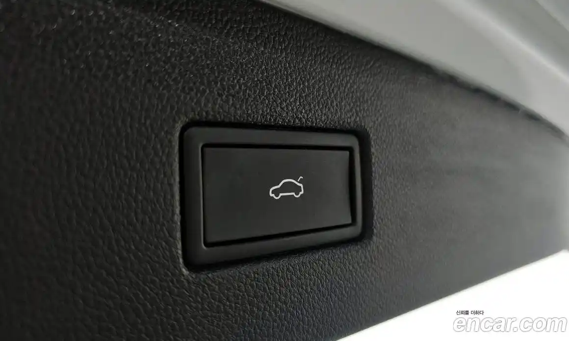 Volkswagen Tiguan 2022 2.0 Автомат в Москве № 499905, фото 19