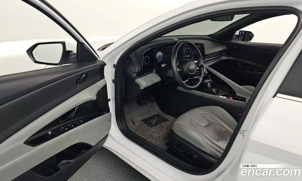 Hyundai Avante 2024 1.6 Автомат в Москве № 517599, фото 11