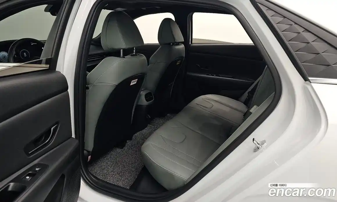 Hyundai Avante 2024 1.6 Автомат в Москве № 517599, фото 13