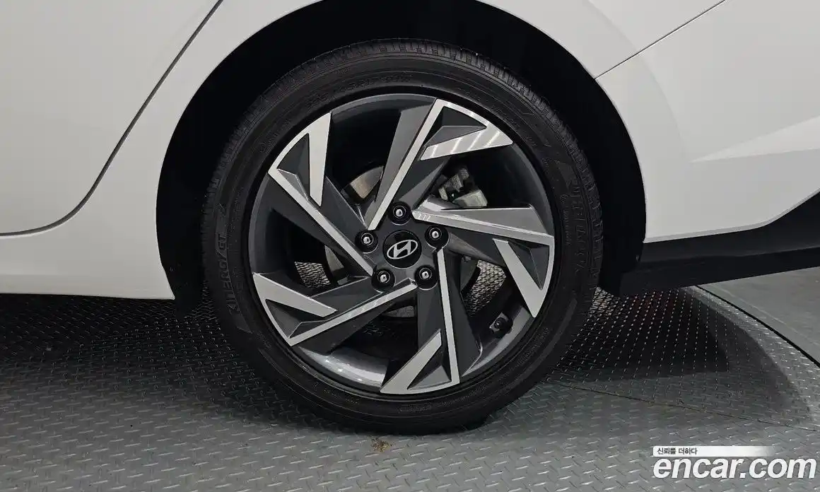 Hyundai Avante 2024 1.6 Автомат в Москве № 517599, фото 5