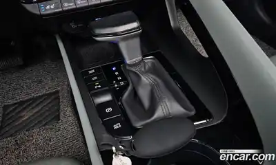 Hyundai Avante 2024 1.6 Автомат в Москве № 517599, миниатюра 9