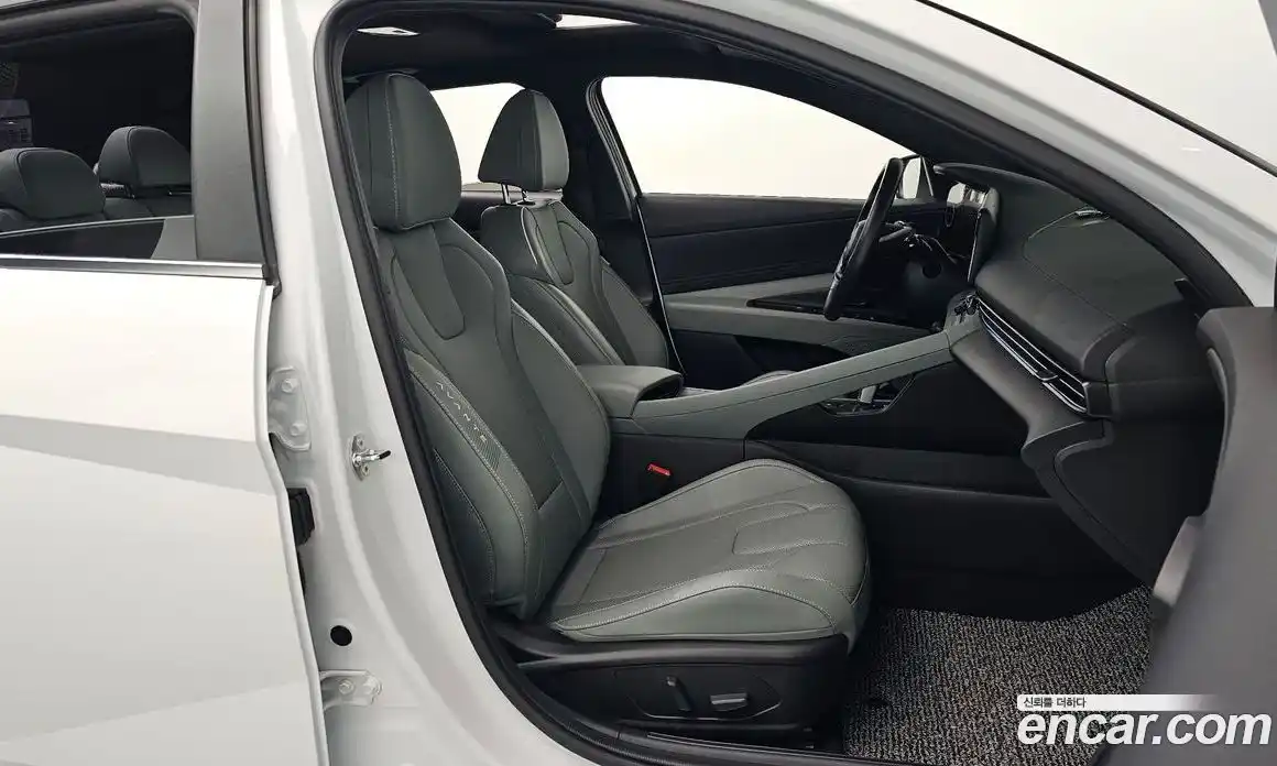 Hyundai Avante 2024 1.6 Автомат в Москве № 517599, фото 10