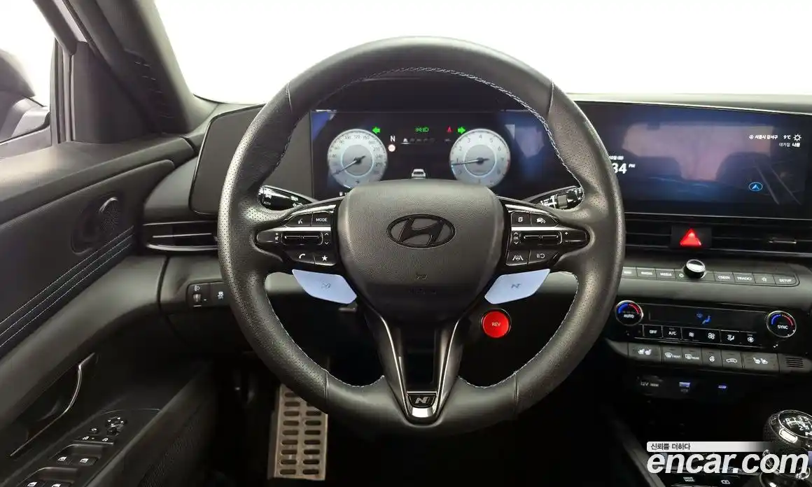 Hyundai Avante 2025 2.0 Механическая в Москве № 517705, фото 13