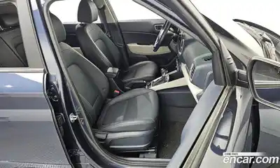 Hyundai Venue 2022 1.6 Автомат в Москве № 518394, миниатюра 12