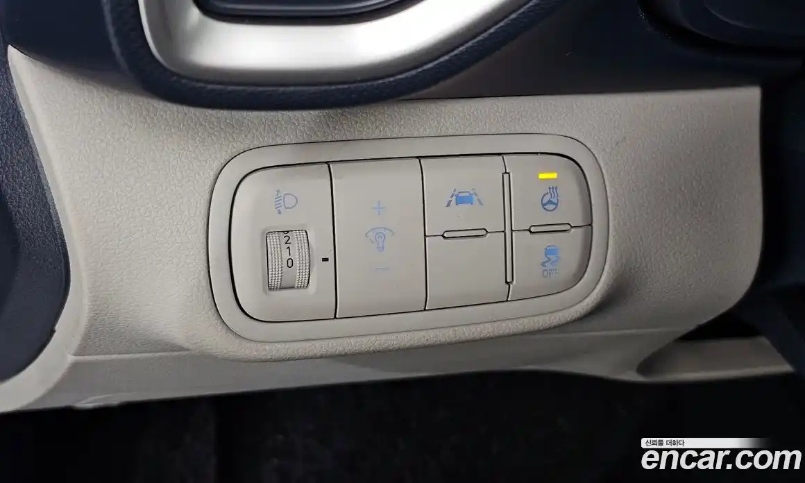 Hyundai Venue 2022 1.6 Автомат в Москве № 518394, фото 14