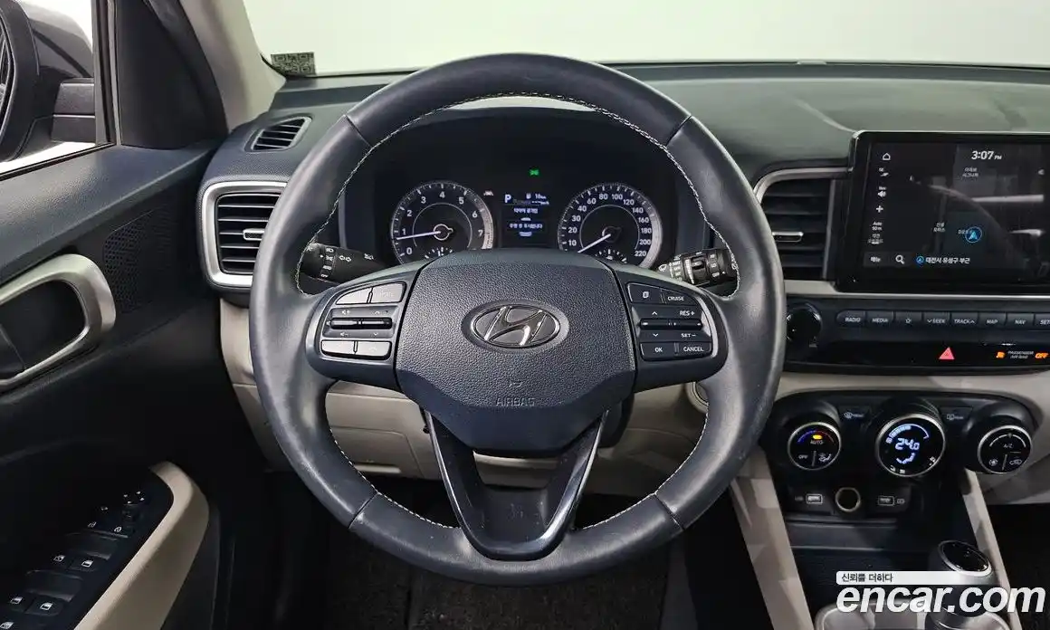 Hyundai Venue 2022 1.6 Автомат в Москве № 518394, фото 15