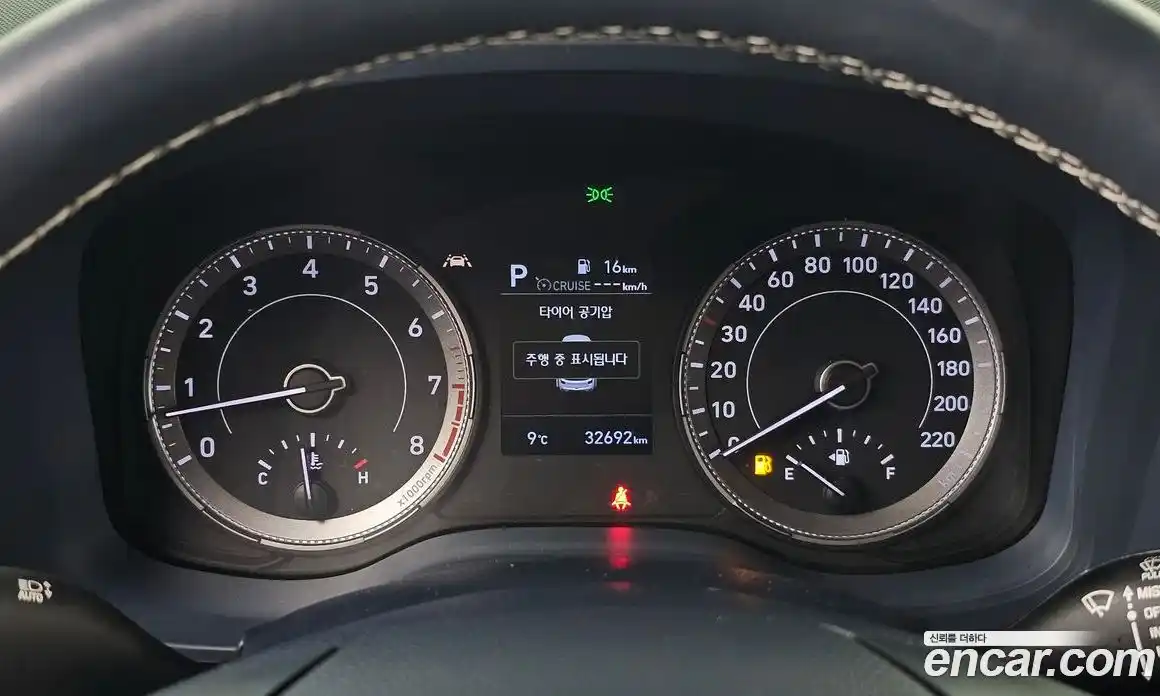 Hyundai Venue 2022 1.6 Автомат в Москве № 518394, фото 8