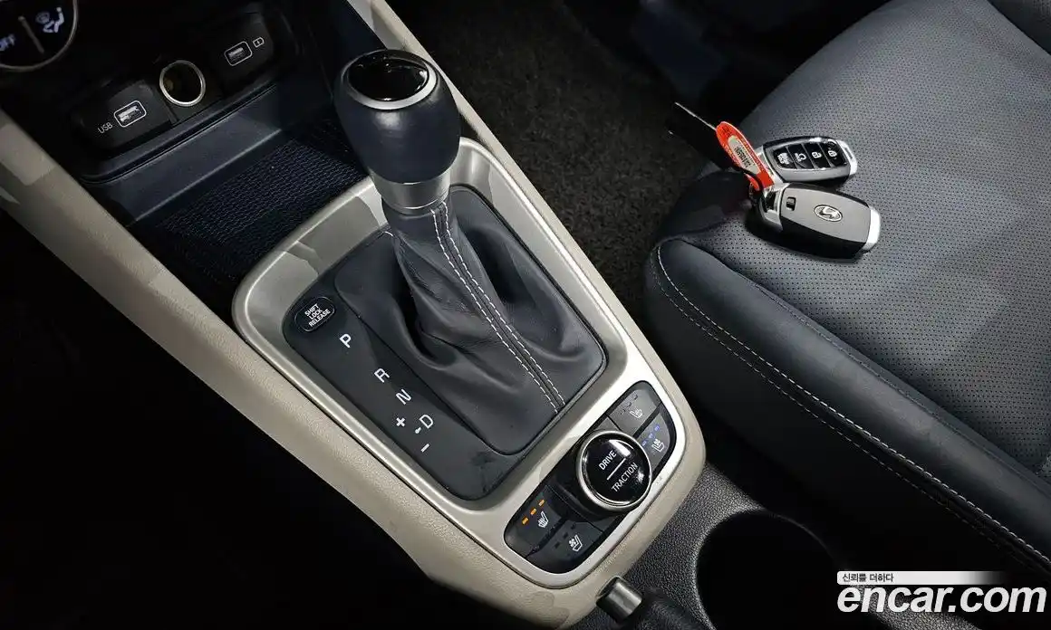 Hyundai Venue 2022 1.6 Автомат в Москве № 518394, фото 9