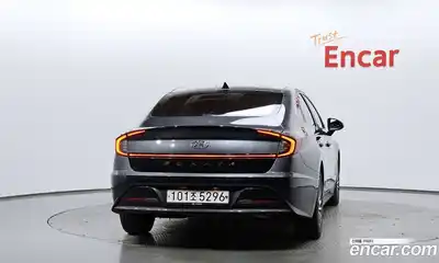 Hyundai Sonata 2021 2.0 Автомат в Москве № 518928, миниатюра 3