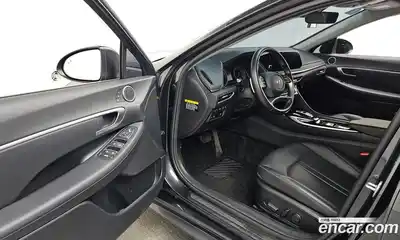 Hyundai Sonata 2021 2.0 Автомат в Москве № 518928, миниатюра 9