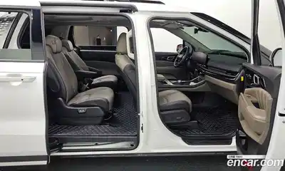 Kia Canival 2025 2.2 Автомат в Москве № 519434, миниатюра 12