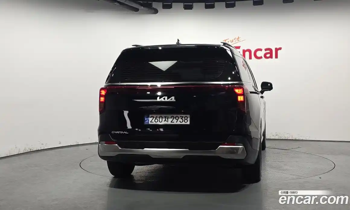 Kia Canival 2025 2.2 Автомат в Москве № 519893, фото 4