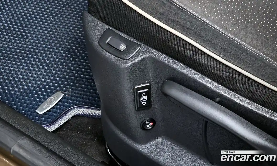 Renault QM3 2016 1.5 Автомат в Москве № 520616, фото 17