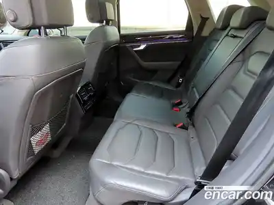 Volkswagen Touareg 2021 3.0 Автомат в Москве № 520792, миниатюра 6