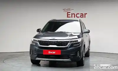 Kia Seltos 2020 1.6 Автомат в Москве № 521828, миниатюра 3