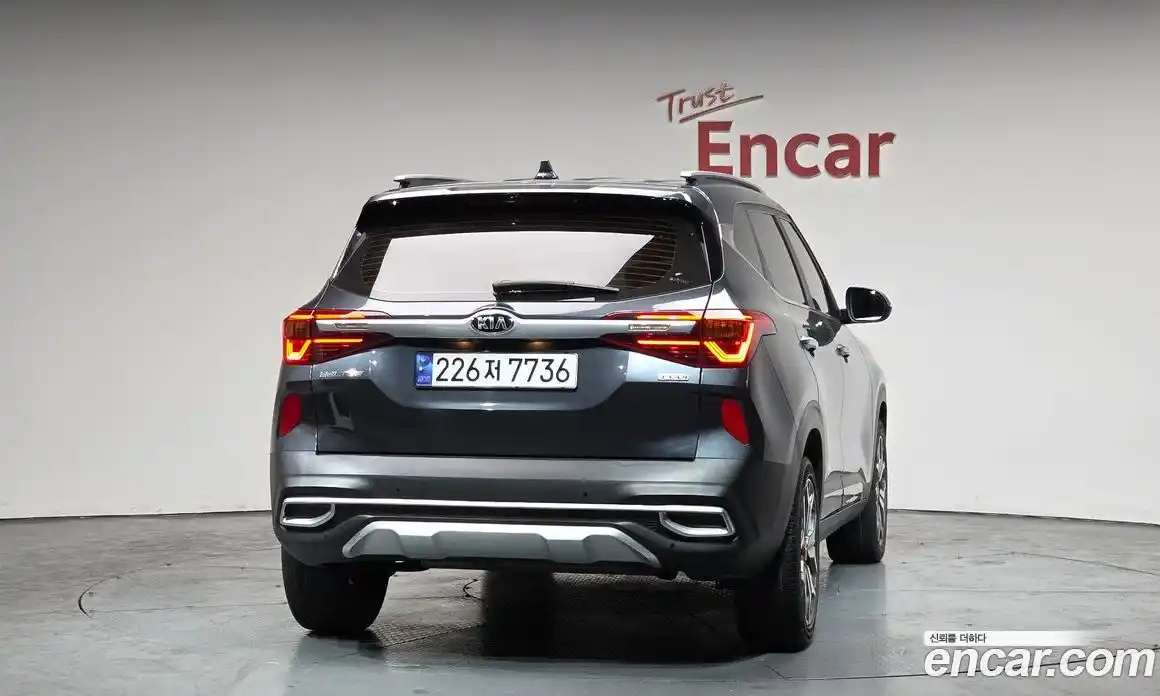 Kia Seltos 2020 1.6 Автомат в Москве № 521828, фото 4