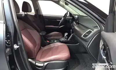 Kia Seltos 2020 1.6 Автомат в Москве № 521828, миниатюра 10