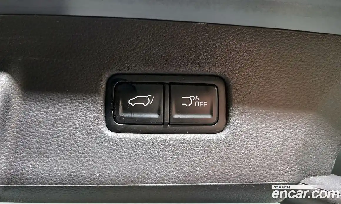 Kia Canival 2021 2.2 Автомат в Москве № 522449, фото 18