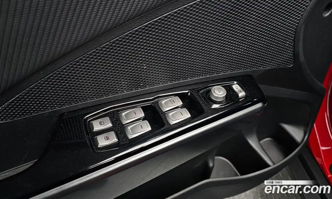 SsangYong TIBOLI 2018 1.6 Автомат в Москве № 523224, фото 17