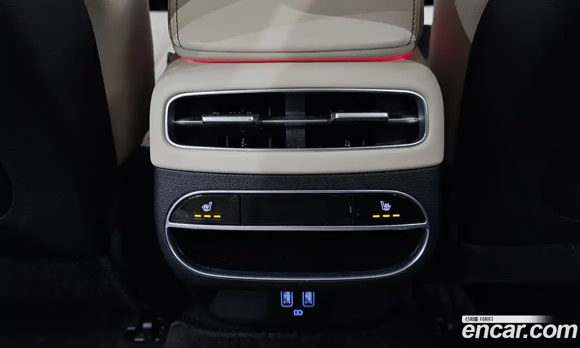 Genesis GV70 2022 2.5 Автомат в Москве № 523770, фото 18