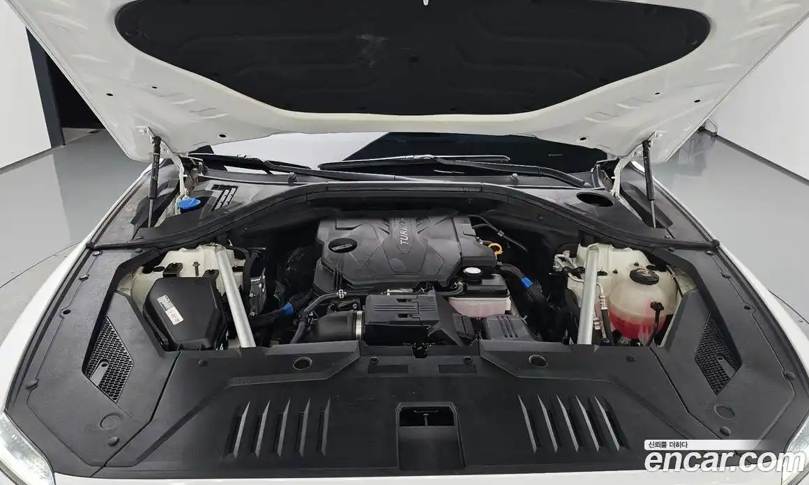 Genesis GV70 2022 2.5 Автомат в Москве № 523770, фото 5