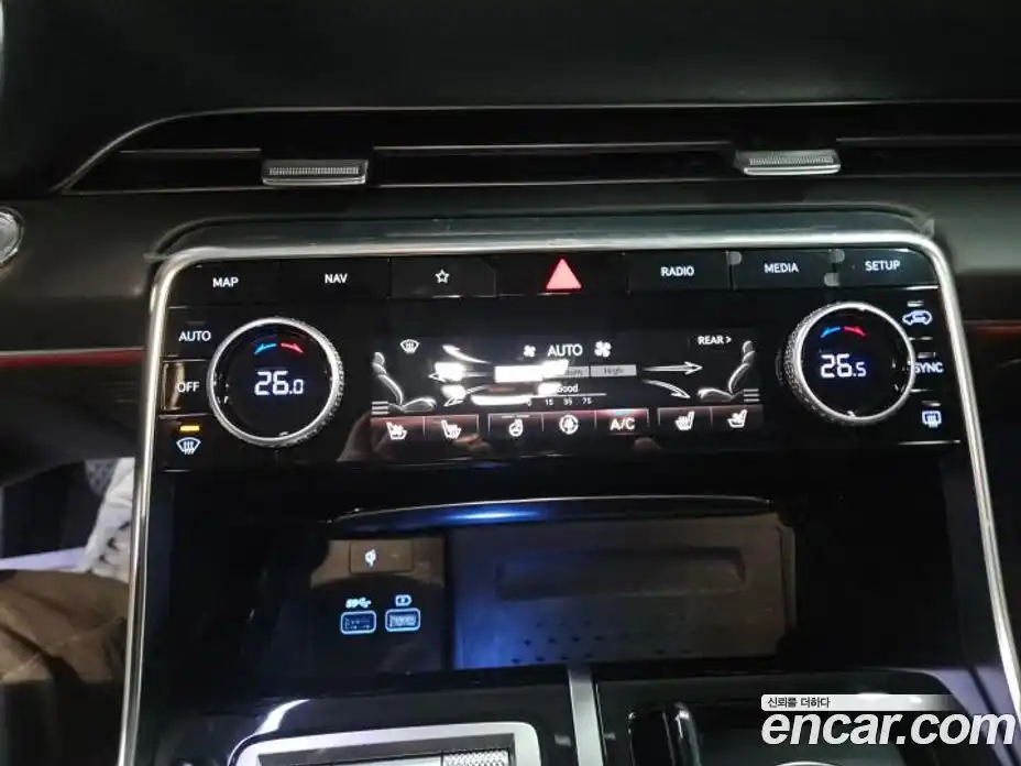 Genesis GV80 2022 2.5 Автомат в Москве № 524183, фото 7