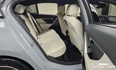 BMW 5-Series 2024 2.0 Автомат в Москве № 526548, миниатюра 12