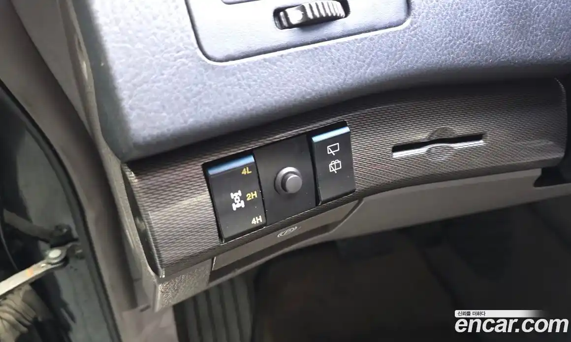 SsangYong Korando 2014 2.0 Автомат в Москве № 526792, фото 18