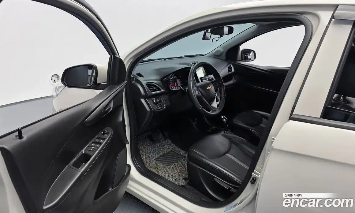 Chevrolet Spark 2020 1.0 Автомат в Москве № 527286, фото 10