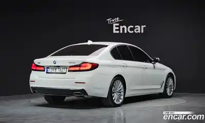 BMW 5-Series 2023 2.0 Автомат в Москве № 527769, миниатюра 2