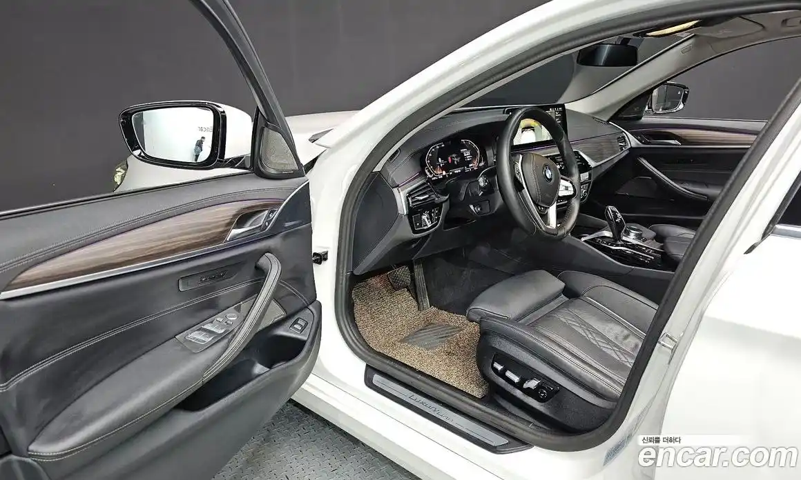 BMW 5-Series 2023 2.0 Автомат в Москве № 527769, фото 10