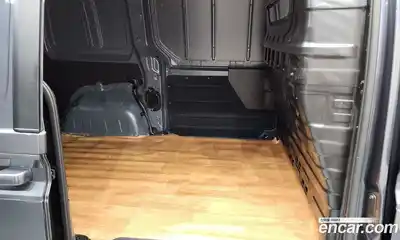 Hyundai Staria 2025 3.5 Автомат в Москве № 529576, миниатюра 11