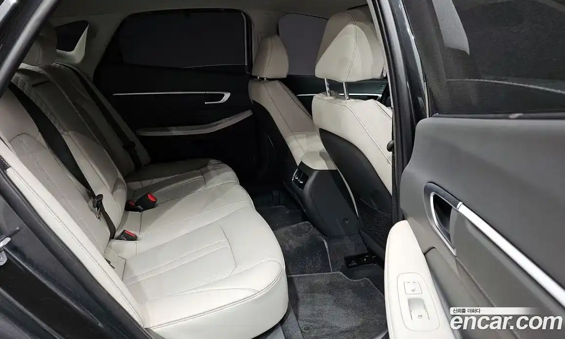 Hyundai Sonata 2024 1.6 Автомат в Москве № 529791, фото 11