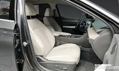 Hyundai Sonata 2024 1.6 Автомат в Москве № 529791, миниатюра 10