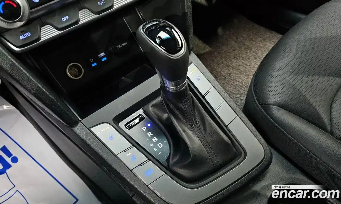 Hyundai Avante 2020 1.6 Автомат в Москве № 529793, фото 9