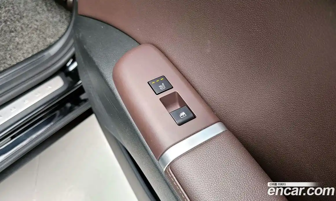 Hyundai Grandeur 2023 2.5 Автомат в Москве № 529985, фото 19