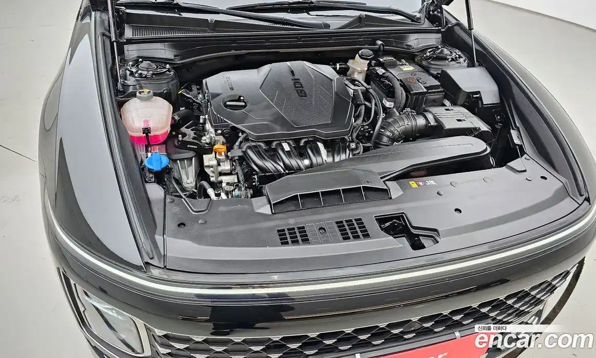 Hyundai Grandeur 2023 2.5 Автомат в Москве № 529985, фото 6