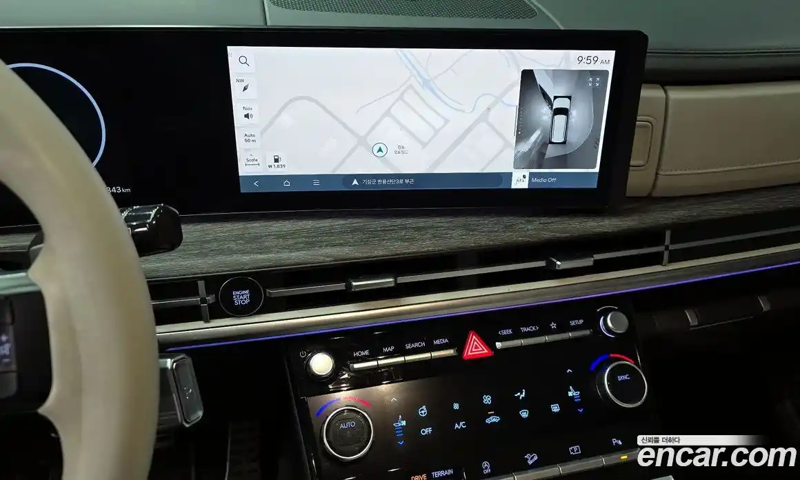 Hyundai Santa Fe 2024 2.5 Автомат в Москве № 530483, фото 16