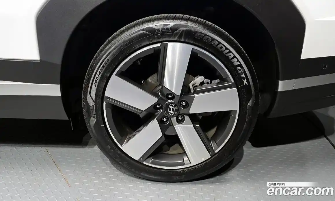 Hyundai Santa Fe 2024 2.5 Автомат в Москве № 530483, фото 5