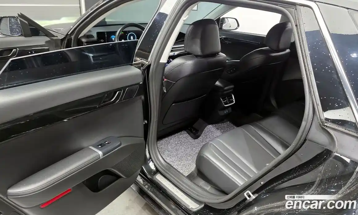 Hyundai Grandeur 2023 3.5 Автомат в Москве № 530935, фото 11