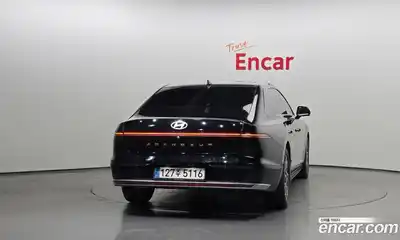 Hyundai Grandeur 2023 3.5 Автомат в Москве № 530935, миниатюра 4