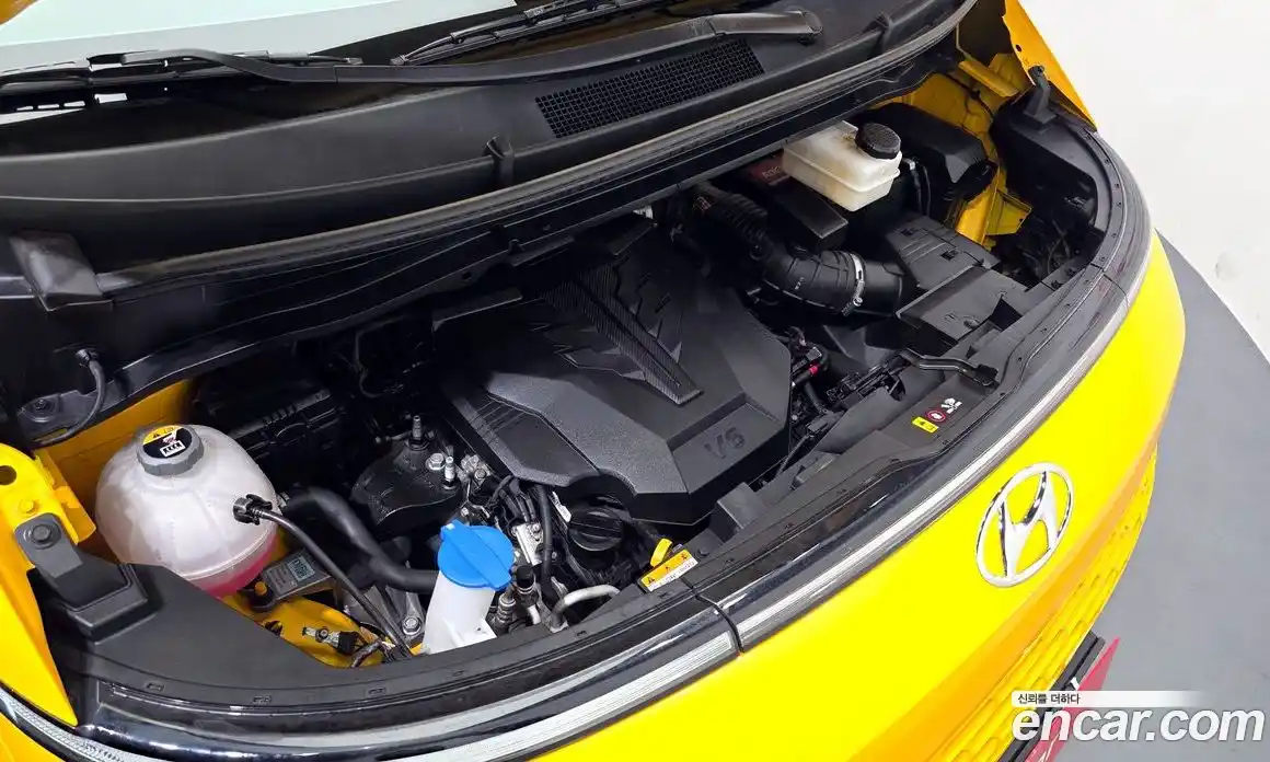 Hyundai Staria 2023 3.5 Автомат в Москве № 531284, фото 6