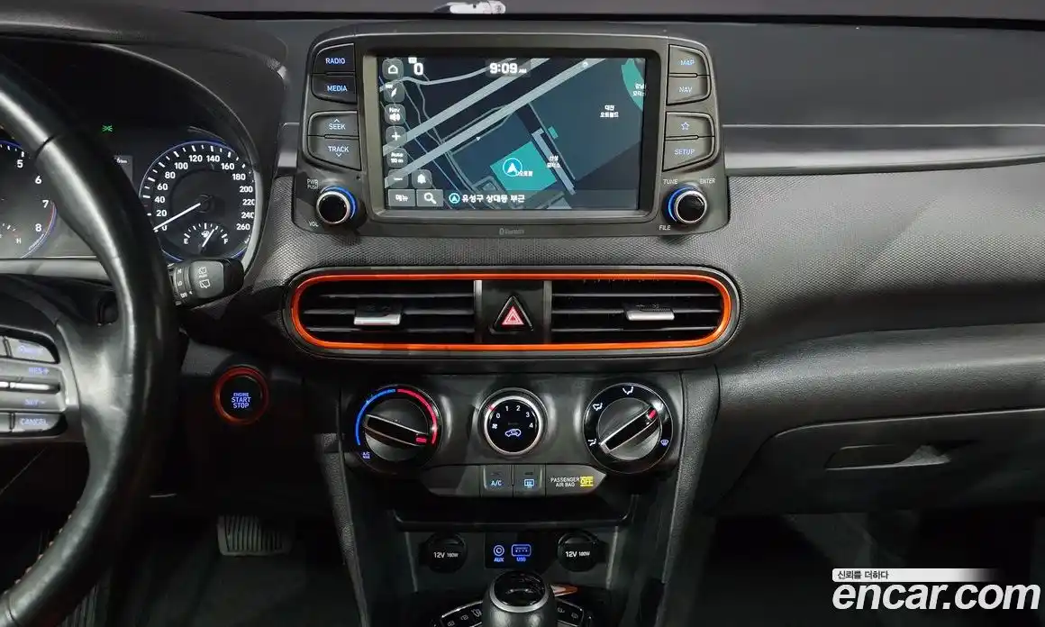 Hyundai Kona 2018 1.6 Автомат в Москве № 531308, фото 18