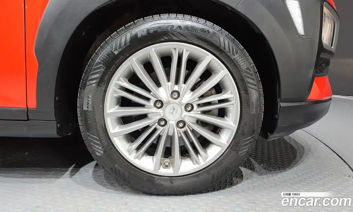 Hyundai Kona 2018 1.6 Автомат в Москве № 531308, фото 5