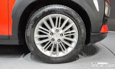 Hyundai Kona 2018 1.6 Автомат в Москве № 531308, миниатюра 5