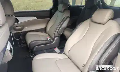 Kia Canival 2026 1.6 Автомат в Москве № 531618, миниатюра 4