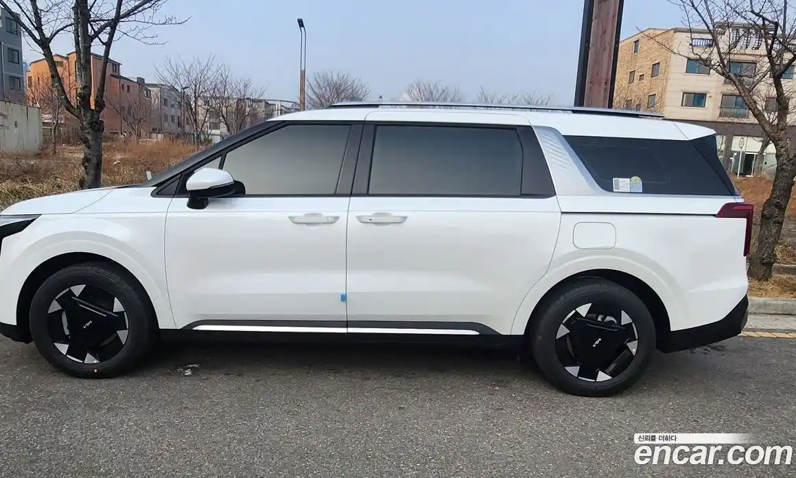 Kia Canival 2026 1.6 Автомат в Москве № 531618, фото 6