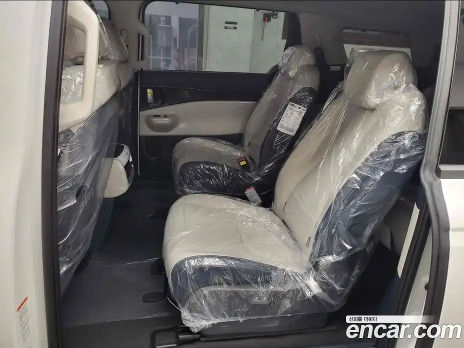 Kia Canival 2026 1.6 Автомат в Москве № 531759, фото 7