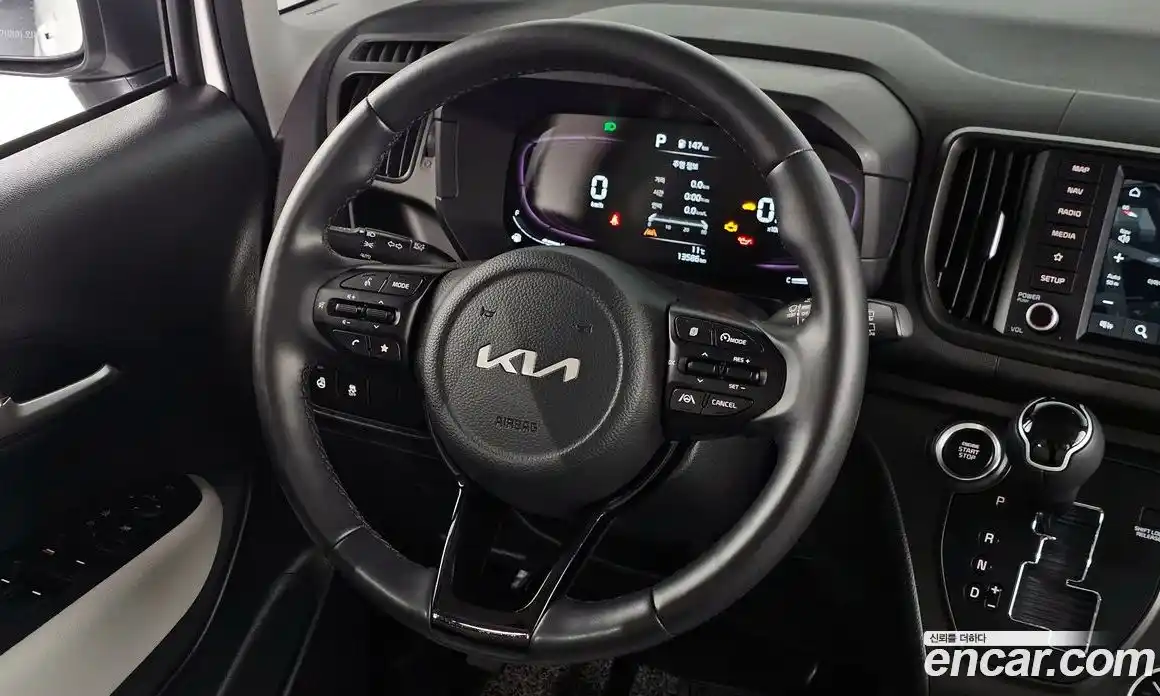 Kia Ray 2023 1.0 Автомат в Москве № 532237, фото 13