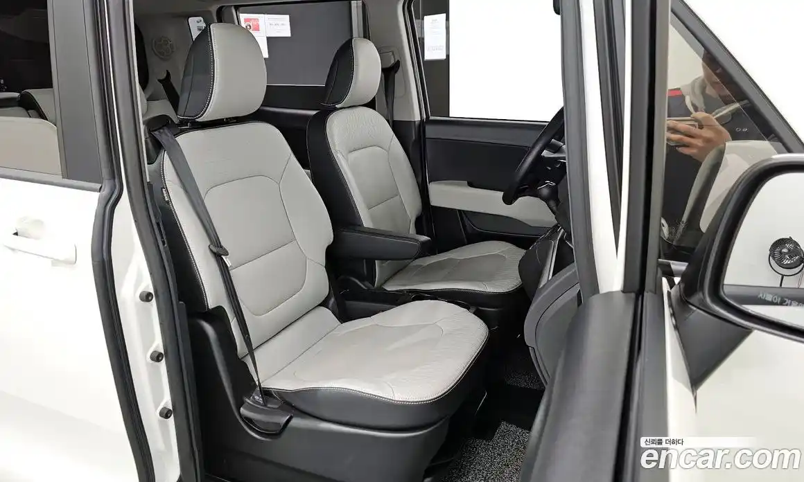 Kia Ray 2023 1.0 Автомат в Москве № 532237, фото 10